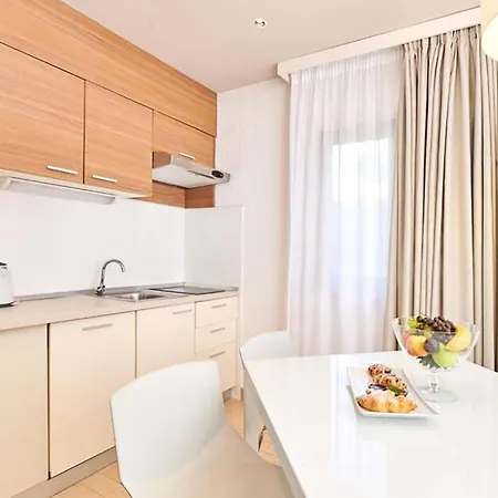 Gorgeous In With Wifi Apartment Porec